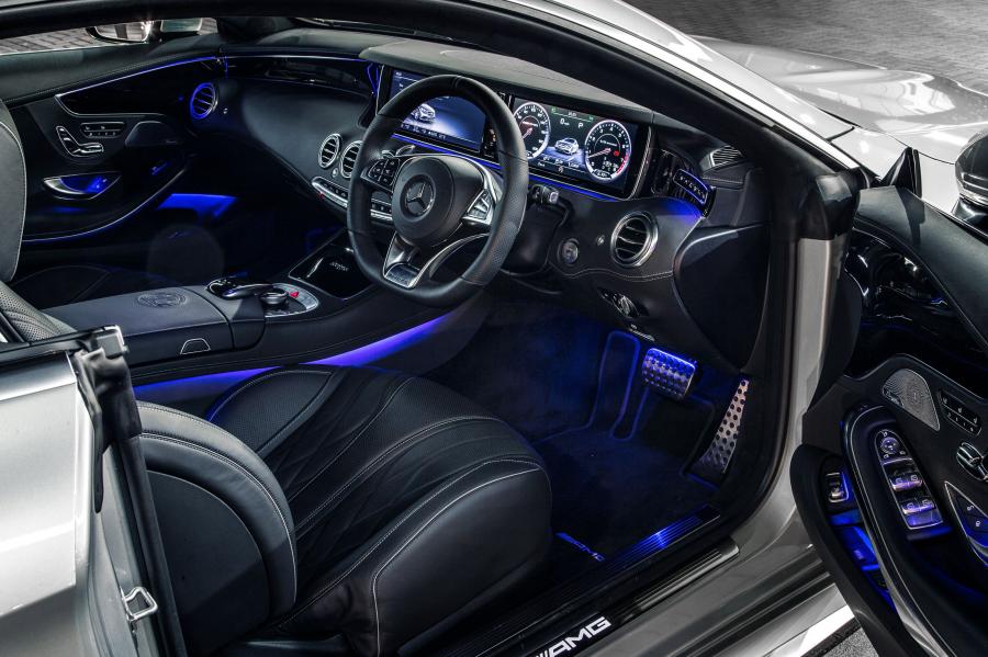  Mercedes-Benz S63 AMG Coupe 2014 года  (UK) (фото 16 из 24)